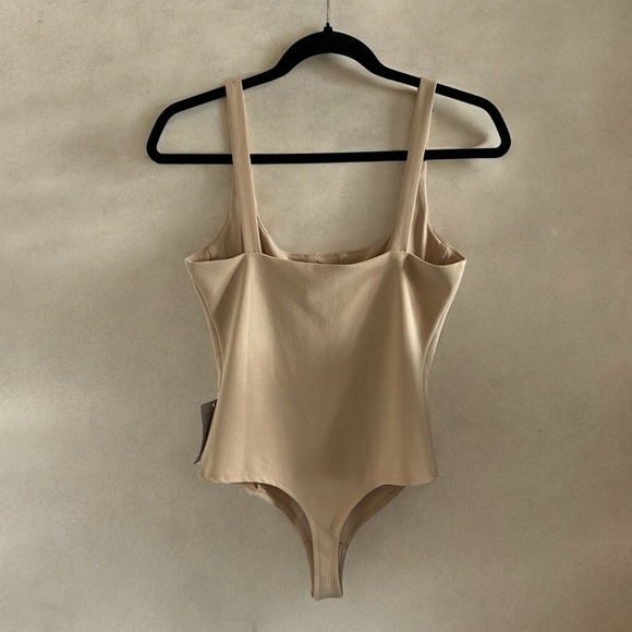 Wayf Corset Style Cupped Bodysuit Thong Beige/Tan - Picture 7 of 11